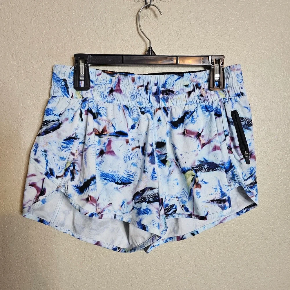Lululemon Tracker Short V 4 Exposure Multi Blue Abstract Running Shorts Size 10